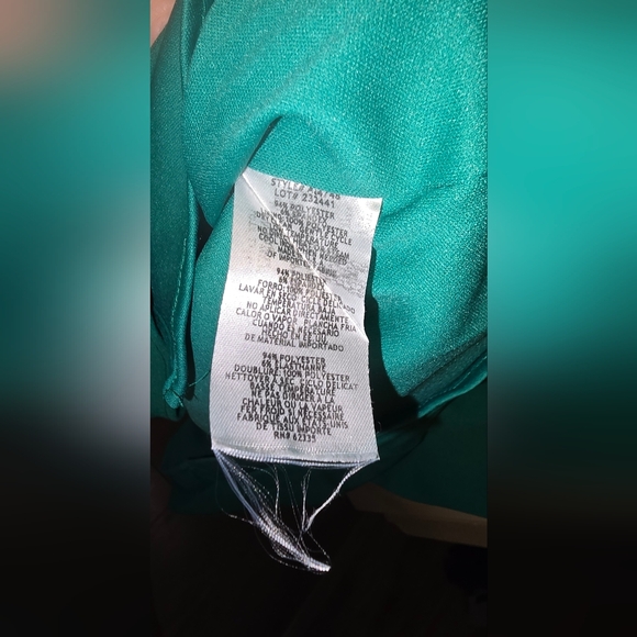 Betsy & Adam Off Shoulder Ruffle Dress Wedding Bridesmaid Emerald Green Size 12 - Picture 9 of 9